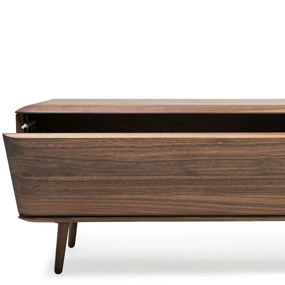 Lowboard Für Fernseher Aus Nussbaum - Rivossa 7 Lowboard Für Fernseher Aus Nussbaum - Rivossa – Bild 5