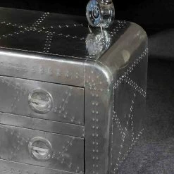 TV-Lowboard Pilot In Alufarben 11 TV-Lowboard Pilot In Alufarben -Lana Sales tv lowboard alufarben industriedesign pilot 03